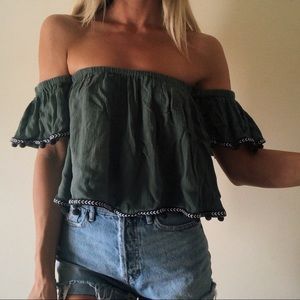 Cute off shoulder